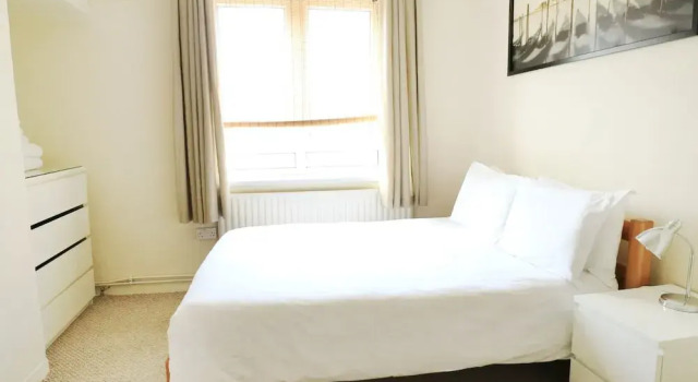 Very Clean 3 Beds - Perfect Brick Lane/london Pad, Забронировать Отель Лондон Большой Лондон, рядом с Roman Wall