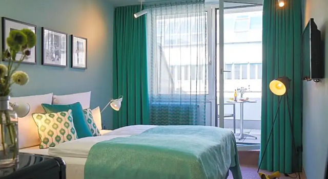 Номер Standard с балконом Hotel Metropol by Maier Privathotels