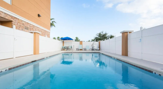 Sleep Inn And Suites Orange Park, FL, Rezerwuj Hotel Hotele w Orange Park z basenem, Basen