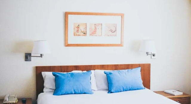 Le Petit Suites
