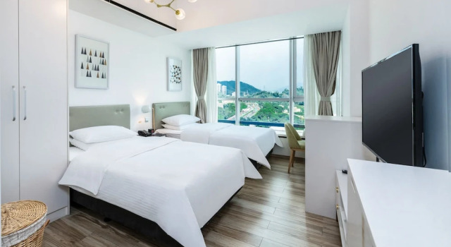 Двухместный номер Executive Golden Central Serviced Residence Shenzhen (Upper Hills)