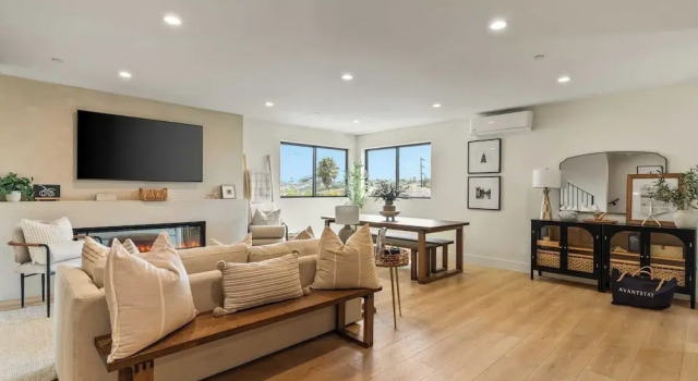 Коттедж Modern 5bdr Beach House Near Sunset Cliffs Point View Retreat by Avantstay