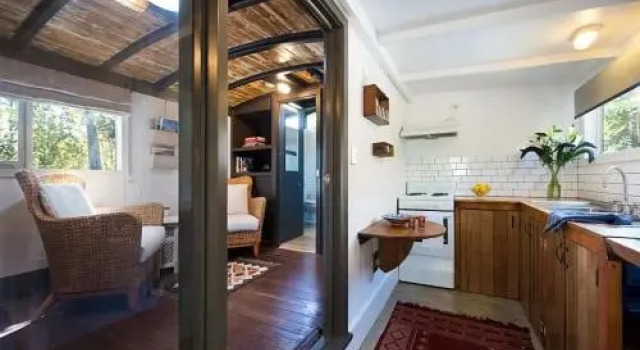 The Train Daylesford, Book Hotel Daylesford 