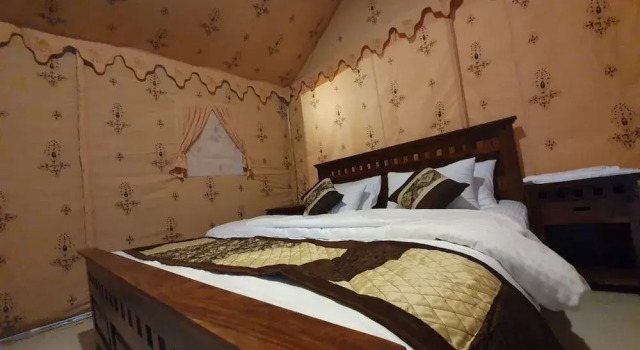 Samrat Resort, Забронировать Курортный отель Отели штата Раджастхана с парковкой, Парковка