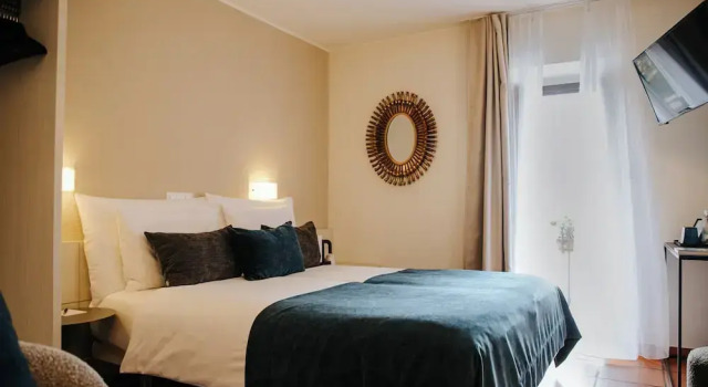 Номер Classic с балконом Vista Lakefront Boutique Hotel