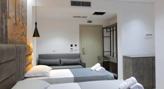 Standard Vierer Zimmer Hotel Eagle