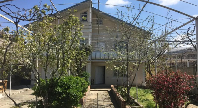 R&B guest house, Prenota Affittacamere Hotel a Tbilisi con parcheggio, Parcheggio
