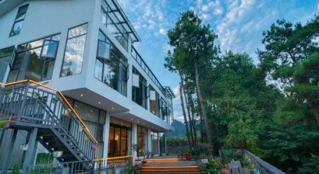 Yuelanshan Zijin Holiday Homestay (Zhangjiajie National Forest Park Branch)