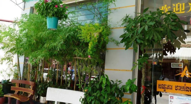 Hi Land Hotel, Buchen Sie Hotel Hotels in Kandal mit Parkplatz, Parkplätze