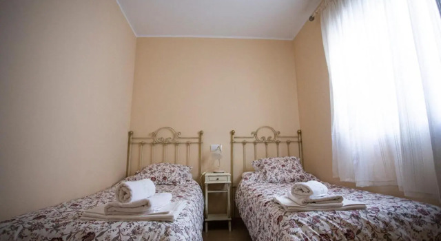 Camino De Linares, Prenota Hotel Aracena 