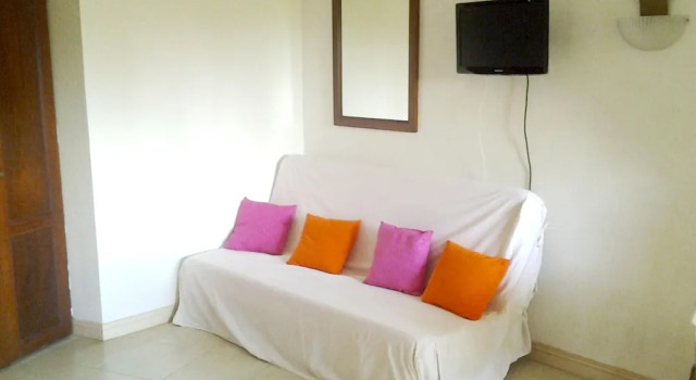 Studio in Sainte-anne, With Furnished Terrace and Wifi - 130 m From th