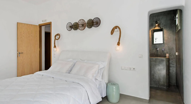 Pyrgos Terrace House