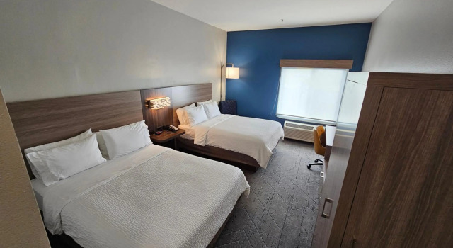 Holiday Inn Express Hotel & Suites Cincinnati-Blue Ash, an IHG Hotel, Réserver Hôtel Blue Ash 