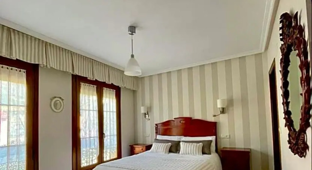 Hotel Rural El Torrejon, Book Hotel Hotels in Asturias with Parking, Parking