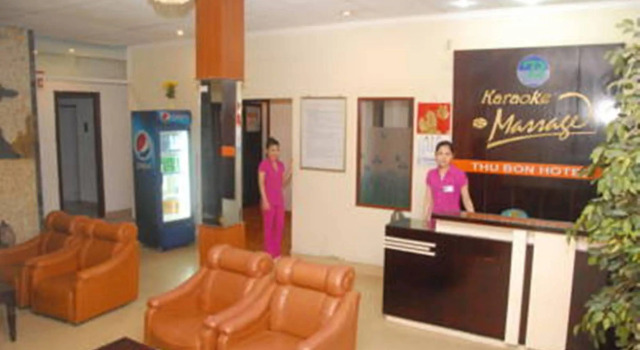 7S Hotel Thu Bon Danang, Забронировать Отель Отели Дананга муниципалитета с парковкой, Парковка