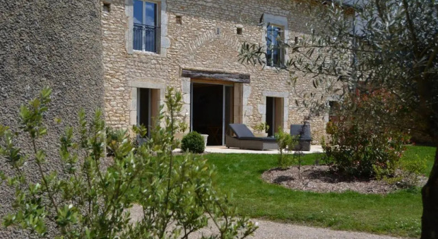 Château de Mazières, Đặt Khách sạn Tendu 
