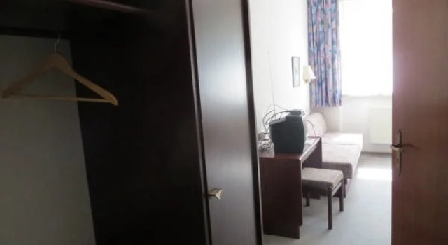 Baskerville Hotel "Urlaub mit Hund - Hunde im Zimmerpreis inbegriffen", จอง โรงแรม Sternberg Mecklenburg-Pomerania