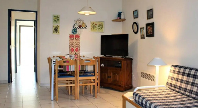 Appartement Villeneuve-Loubet, 3 pièces, 6 personnes - FR-1-252A-73