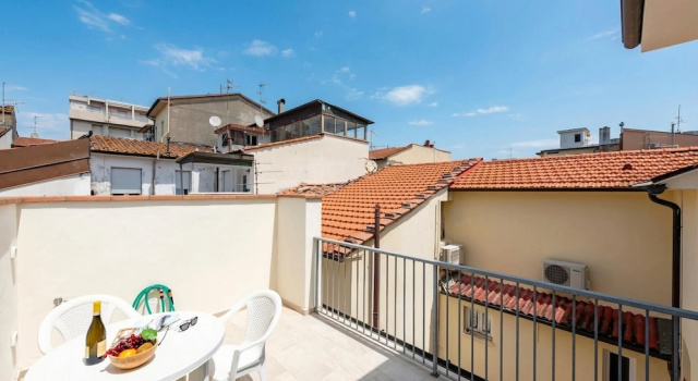 Двухместный семейный люкс c 1 комнатой с балконом Suite Ondina Viareggio Apartments