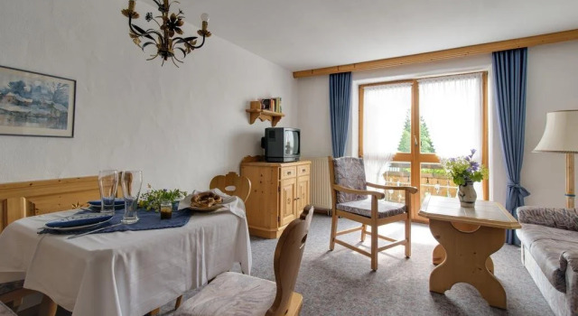 Kurbad Am Park, Rezervovat Hotel Bayersoien Bavorsko