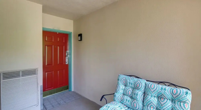 Gatehouse Condo: End Unit w/ Dtwn Gatlinburg View!