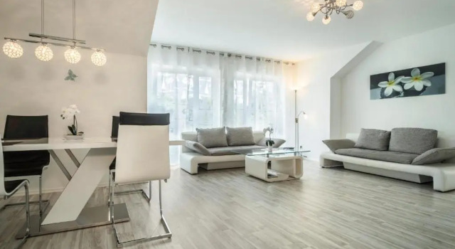 Familien-apartment 1, Reserva ahora Apartamento Hoteles en Baden-Wurtemberg con aparcamiento, Aparcamiento