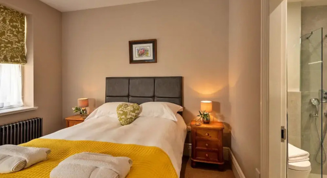 Elegant Apartment in Buxton, No Deposit, Varaa Huoneisto Hotellit Buxton pysäköinnillä, Pysäköinti