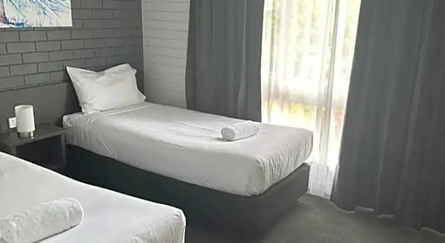 Апартаменты Blue Violet Motor Inn