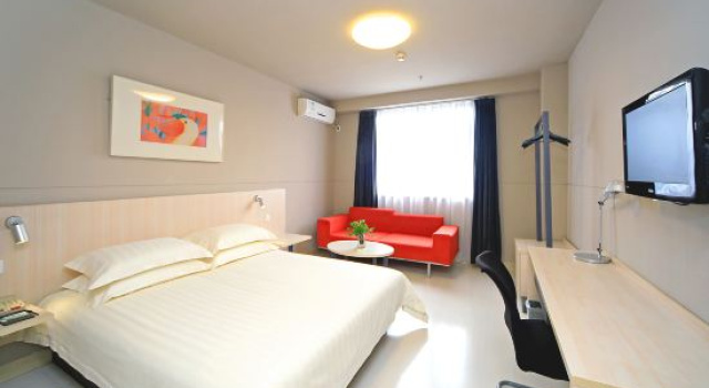 Двухместный номер Standard Jinjiang Inn Wuhan Wuchang Railway Station
