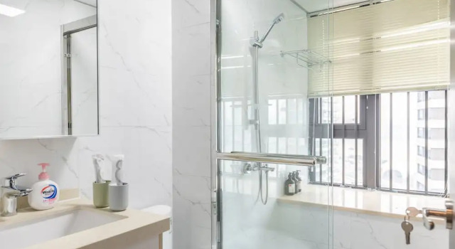 Апартаменты Locals Boutique Apartment Huafa Plaza 26