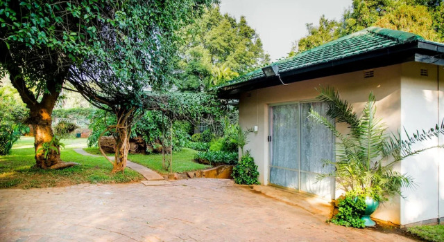 Cana Guest House