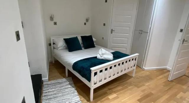 Modern 1 Bed Apartment, Varaa Huoneisto Asunnot kohteessa Merseyside, Huoneisto