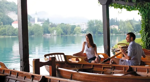 Номер Standard с видом на озеро Grand Hotel Toplice - Small Luxury Hotels of the World
