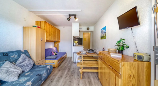 Soyouz Vanguard 17120, Book Hotel Hoteller i Rhône-Alps med pool, Swimmingpool