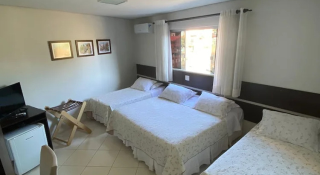 Трёхместный номер Standard Hotel Recanto dos Ipes