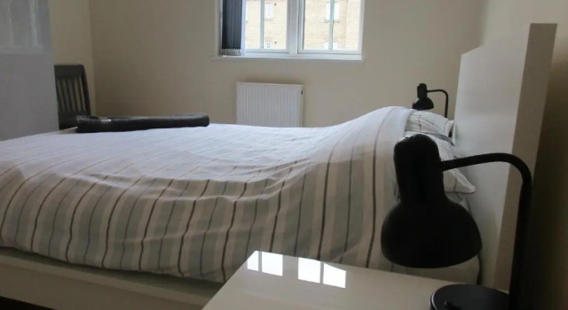 20 Nightingale Gardens, Coton Park, Rugby CV23 0WT