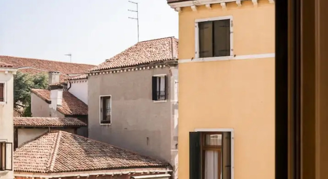Accademia Charm 5 by Wonderful Italy, Забронировать Апартаменты/квартира Апартаменты Венеции, рядом с Церковь Святого Георгия Великого, Апартаменты/квартира
