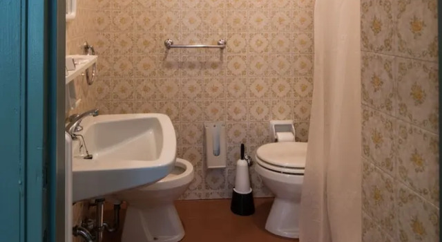 Кровать в общем номере Colors Hostel