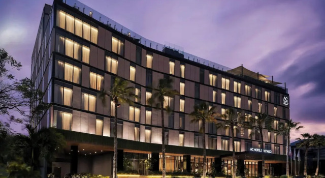 AC Hotel by Marriott Santiago de los Caballeros, Забронировать Отель Отели Сантьяго-де-лос-Кабальерос 3 звезды, рядом с Monumento a los Heroes de la Restauracion, 3*