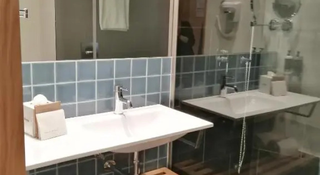 Двухместный номер Deluxe NEYA Porto Hotel