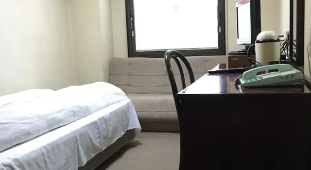 Одноместный номер Standard Aoi Business Hotel