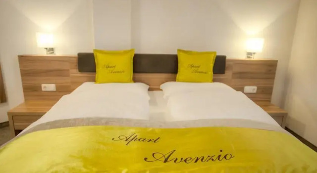 Apart Avenzio, Rezerwuj Hotel Hotele w Tyrol z parkingiem, Parking