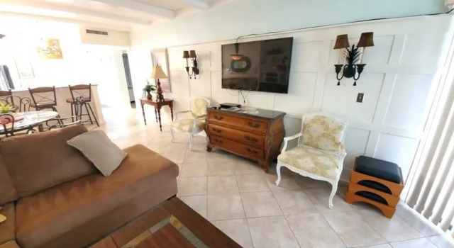 Island House B107, Rezerwuj Apartament Hotele w Saint Augustine Area z parkingiem, Parking