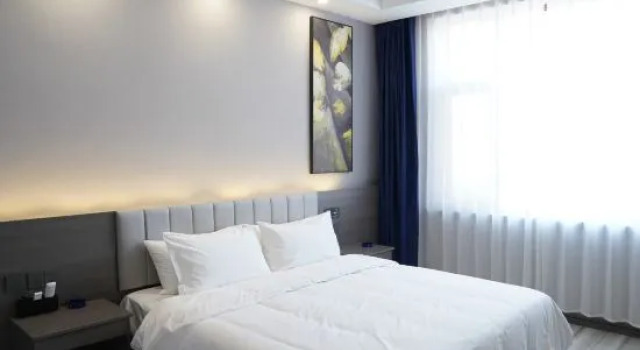 Семейный люкс 7Days Inn Hotel (Jinzhou Yi County Fengguosi)
