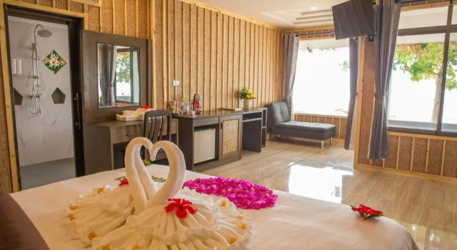 Люкс рядом с пляжем Отель Adarin Beach Resort