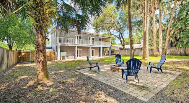 Коттедж Hot Tub + Game Room: Crystal River Retreat!