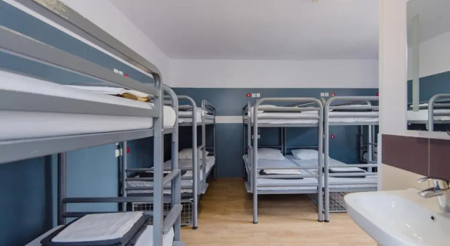 EasyStayAmsterdam, Забронировать Хостел Амстердам Норд, рядом с Музей фотографии FOAM