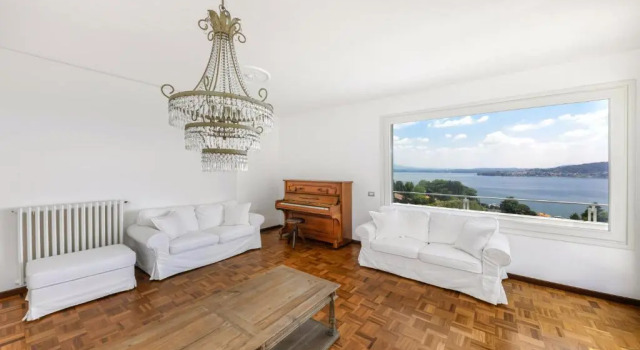 Villa Desira by Casa da Suite, Prenota Villa Meina Lago Maggiore