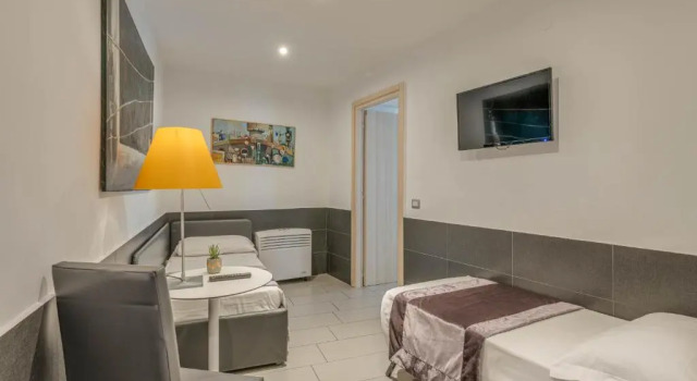 Семейный номер Deluxe Trevi Palace Hotel