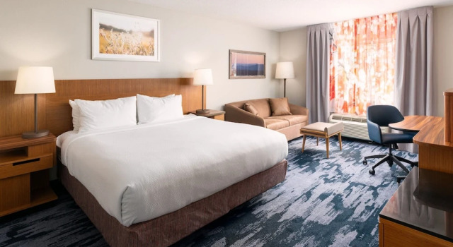 Полулюкс Fairfield Inn Tallahassee North/I-10